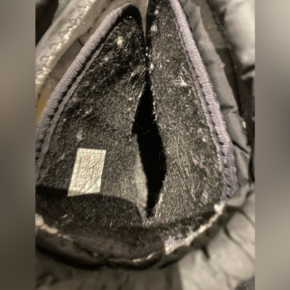 North Face Winter Boots - Picture 7 of 8